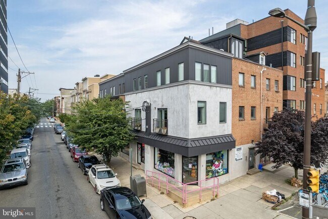 Building Photo - 800 N 2nd St