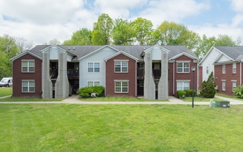 Building Photo - Nichols Meadows