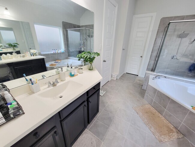 Building Photo - 4010 Palmer Meadow Ct