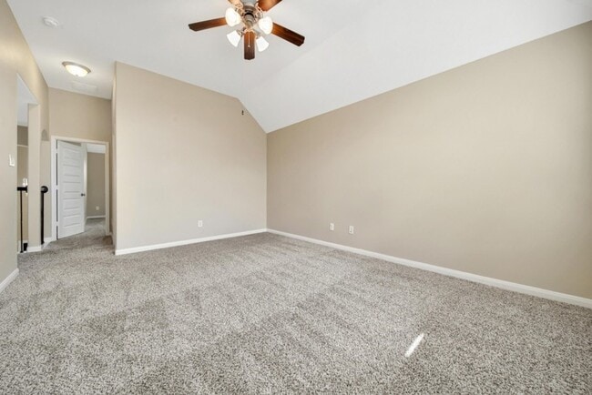 Building Photo - 3007 Rocky Point Dr