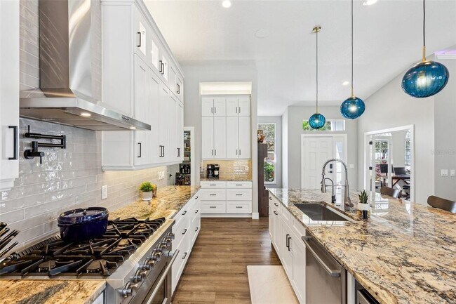 Building Photo - 7308 Carrington Oaks Ln