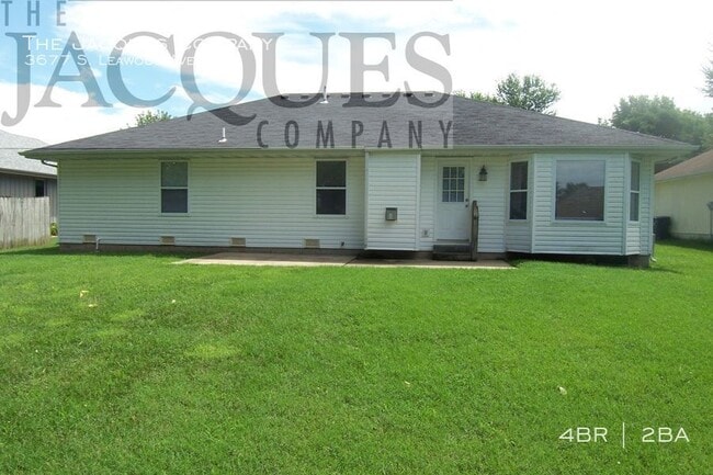 Building Photo - 3677 Leawood Ave