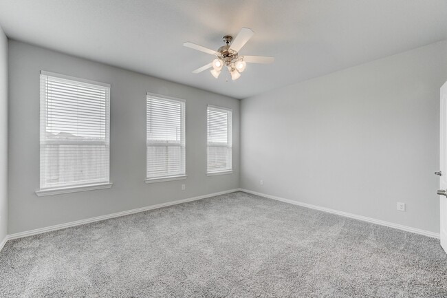 Building Photo - 10505 Stone Peak Dr