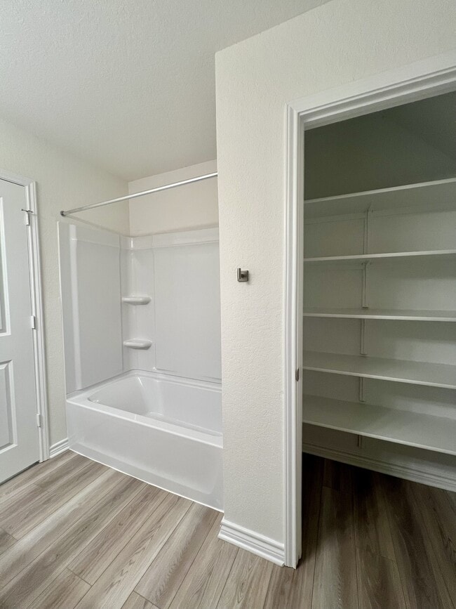 Building Photo - 14839 Vance Jackson Rd