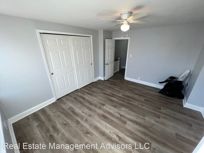 Building Photo - 3 br, 1 bath House - 2639 S Felton Street