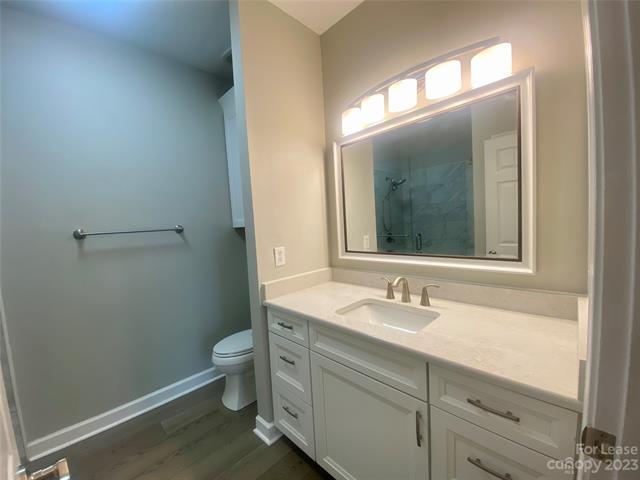 Building Photo - 920 Jetton St