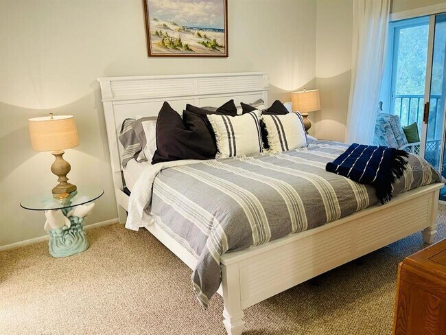 Building Photo - 153 Sun Isle Cir