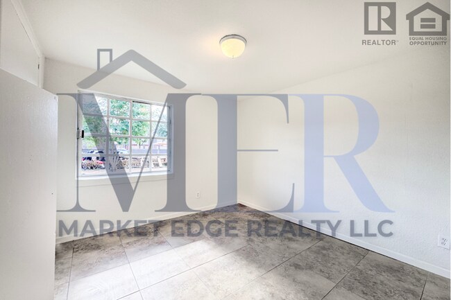 Building Photo - 4Bed/2Bath House McDowell/32nd St! NO CREDIT, NO BACKGROUND, NO RENTAL HISTORY CHECK!