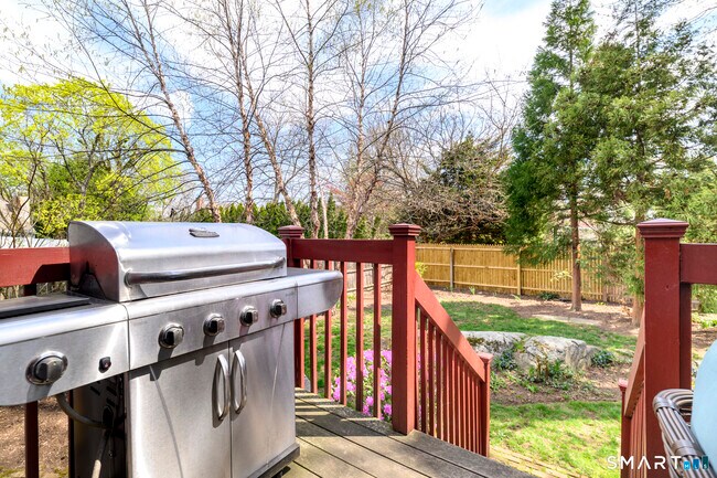 Building Photo - 47 Indian Harbor Dr