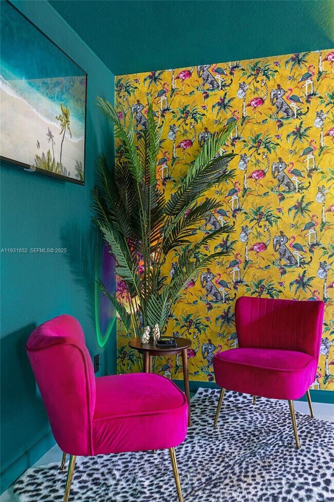 Building Photo - 1007 SE 2nd Ct