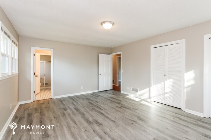 Building Photo - 213 Guild Hall Dr