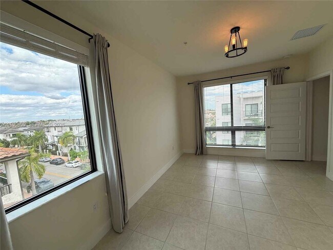 Building Photo - 8301 NW 41st St