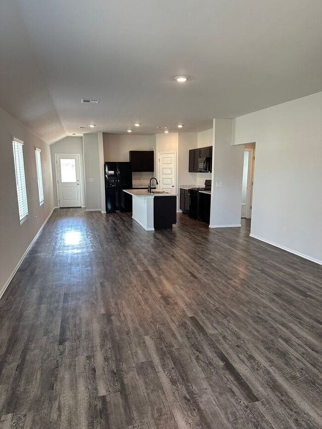 Building Photo - *Pre-leasing* BRAND NEW Three Bedroom | Tw...