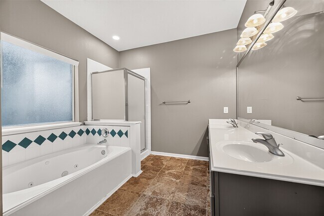 Building Photo - 14402 Barker Pelican Ct