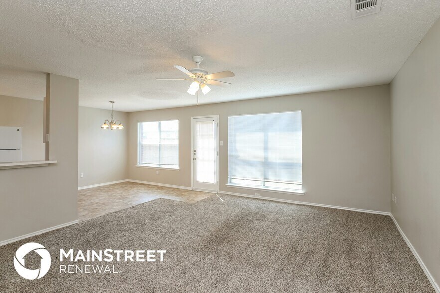 Building Photo - 12812 Dove Field Ln