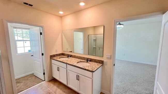 Building Photo - Recently Built 5/3 - Your New Dream Home is AVAILABLE NOW!