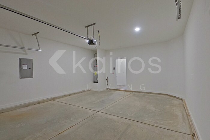 Building Photo - 6135 Taramore Ln NW