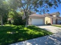 Building Photo - 9779 Thunder Mountain Way