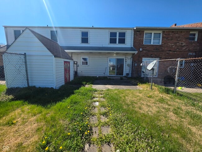 Building Photo - 3823 Biscayne Rd