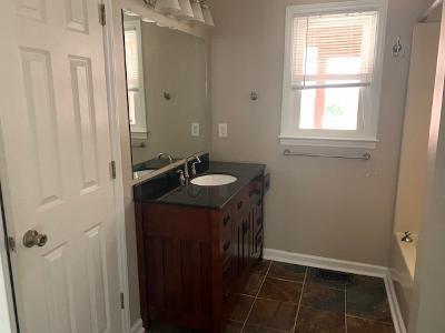 Building Photo - 152 Tella Dr