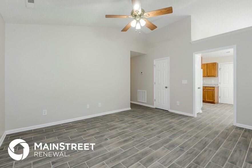 Building Photo - 4148 Sunflower Cir