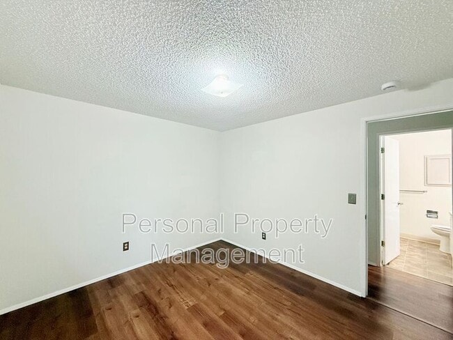 Building Photo - 202 NW 132nd St