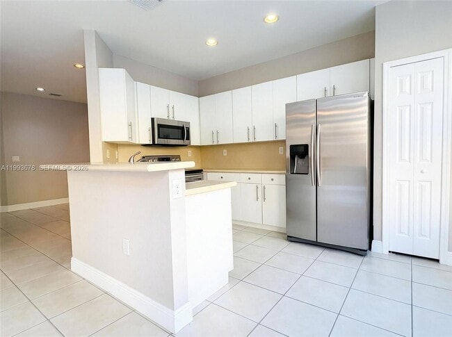 Building Photo - 16603 SW 79th Terrace