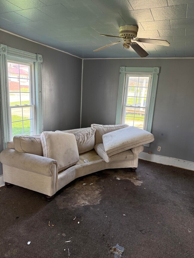 Building Photo - 516 Fifth-S