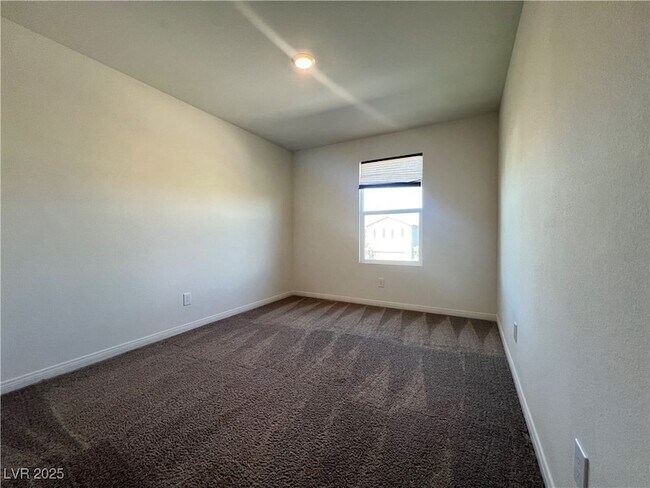 Building Photo - 8710 Beverly Grv Ct