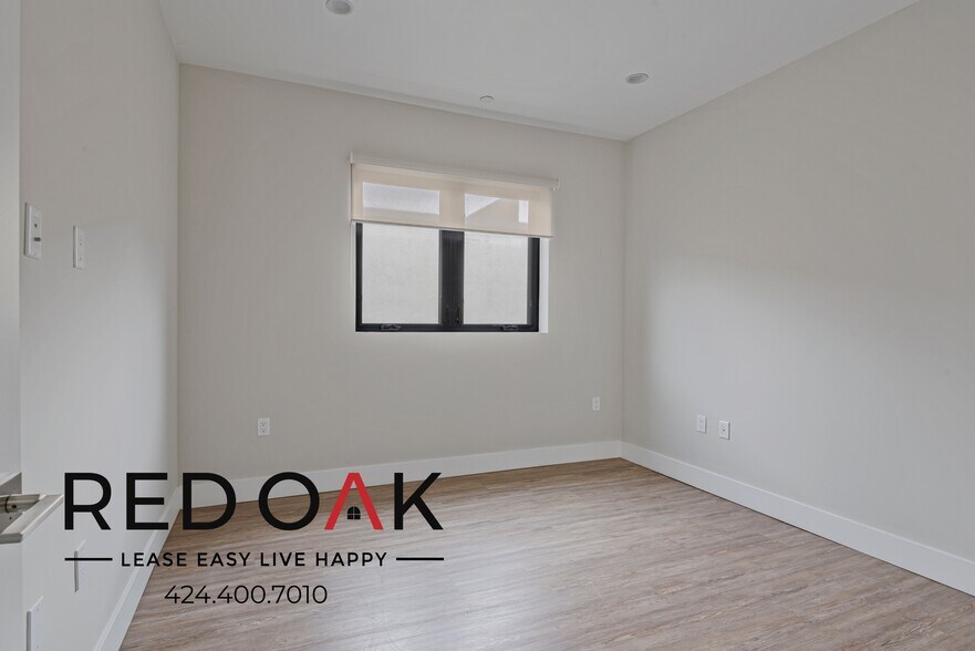 Building Photo - 5550 Bonner Ave