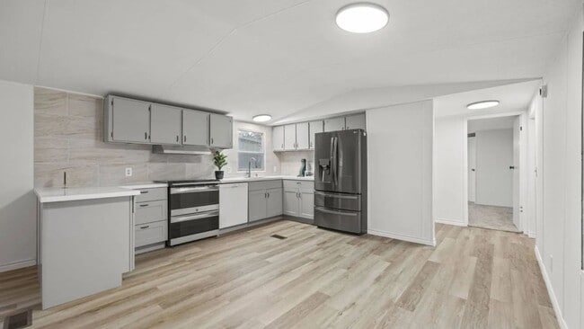 Building Photo - 5058 El Lago Bnd