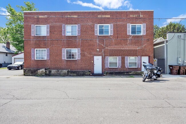 Building Photo - 4343 Matson Ave