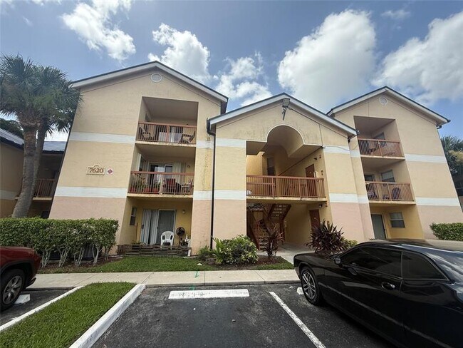Primary Photo - 7620 Westwood Dr