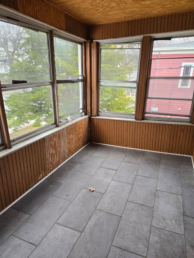 Building Photo - 1309-1311 First North St