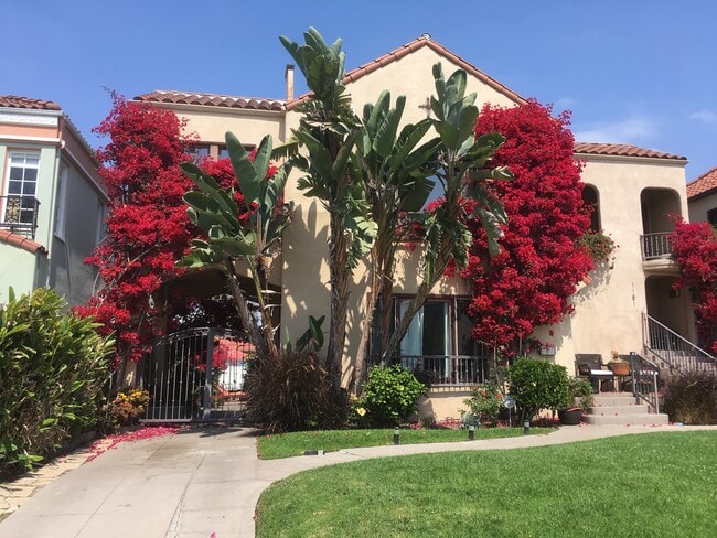 1925 MEDITERRANEAN GRAND DUPLEX - 1153 S Tremaine Ave