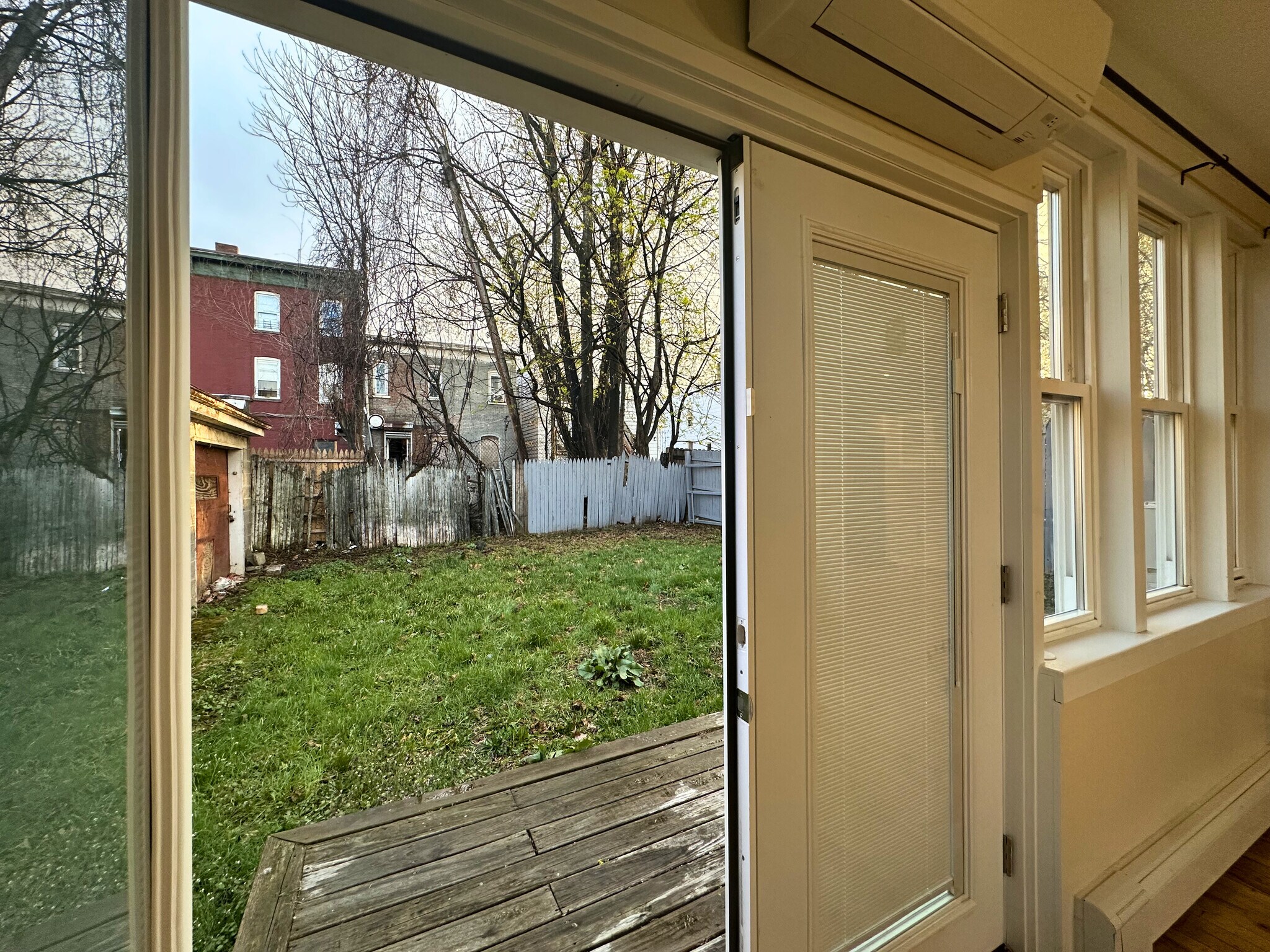 Building Photo - 75 Overlook Pl