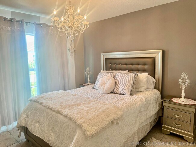 Building Photo - 9621 Rainwood Court