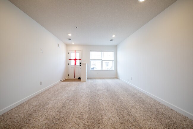 Building Photo - 21618 Orchid Path