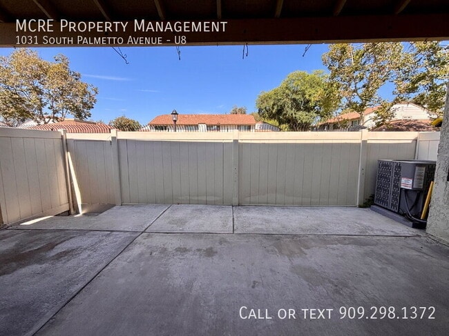 Building Photo - 1031 S Palmetto Ave