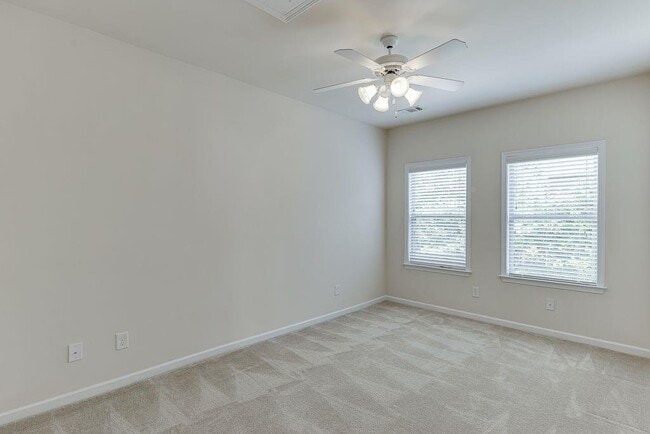 Building Photo - 2220 Stirling Bridge Rd