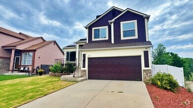 Building Photo - Welcome to this Fantastic 4 Bed 2.5 Bath i...