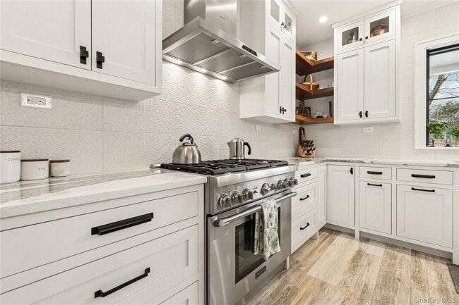 Building Photo - 55 S Phillips Ave