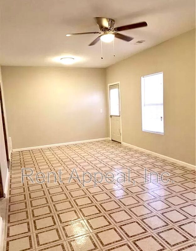 Building Photo - 4143 Lake Mist Dr NW