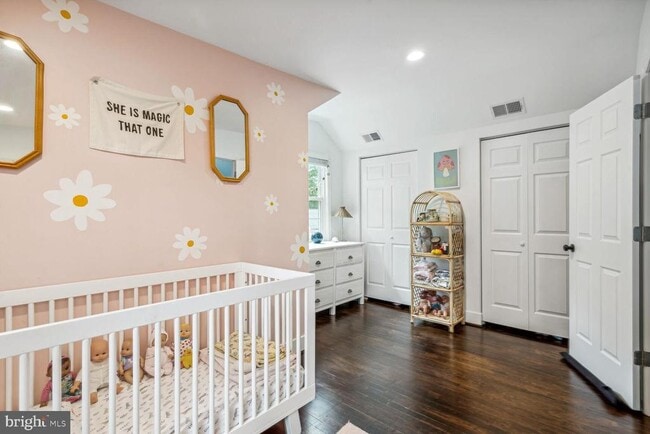 Building Photo - 2502 Duxbury Pl