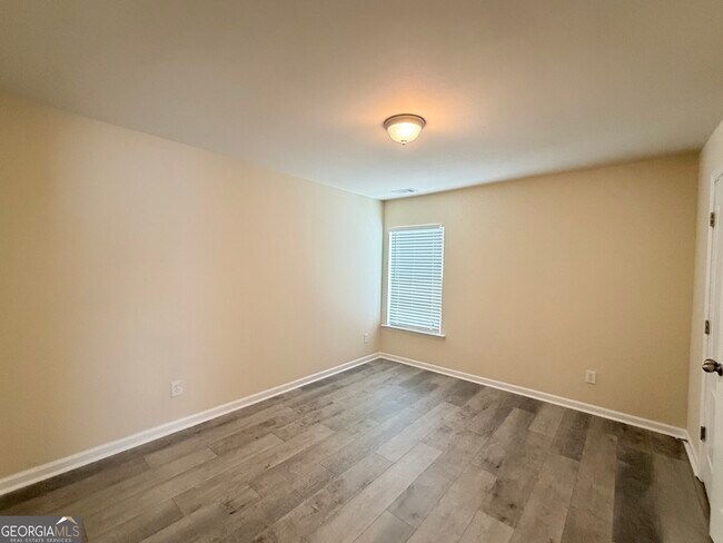 Building Photo - 220 Brookhaven Ct