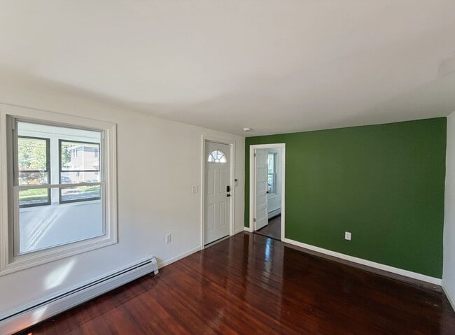 Building Photo - 23 Westover St