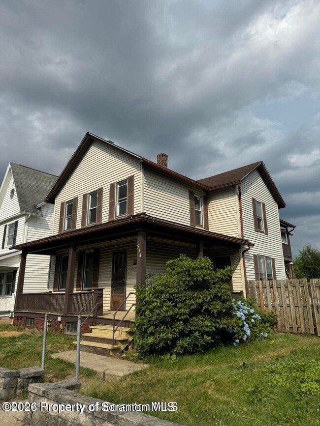 Building Photo - 538 N Sumner Ave