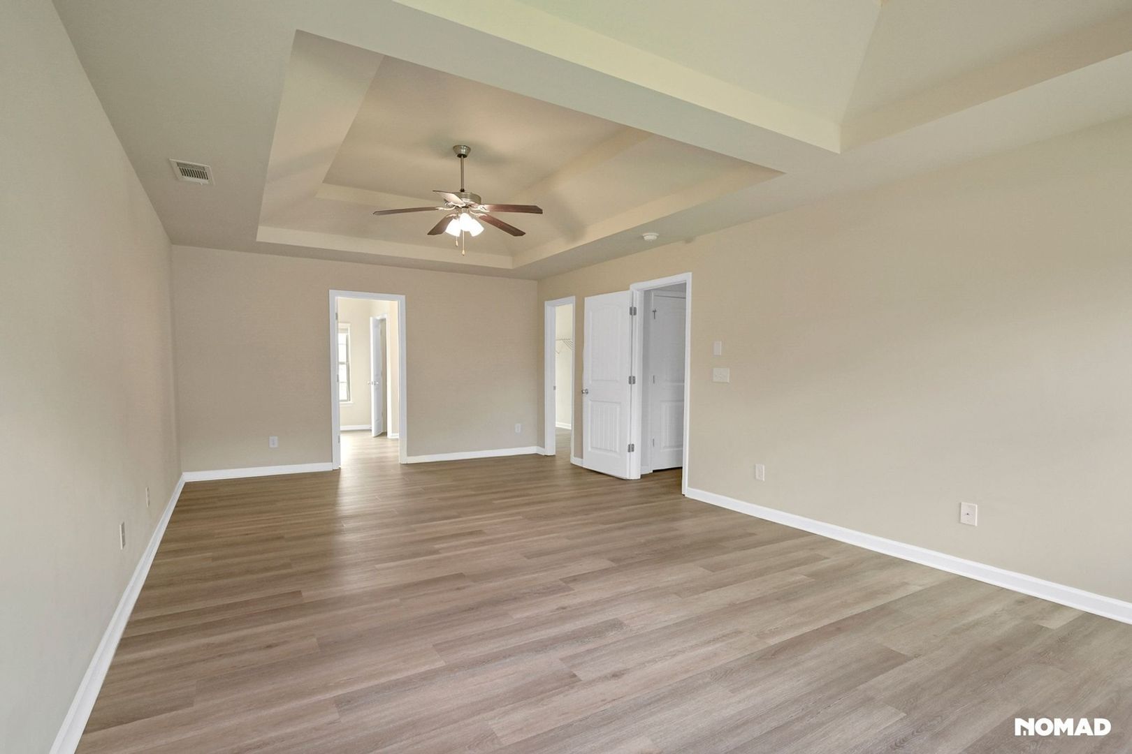 Building Photo - 813 Golden Isles Dr