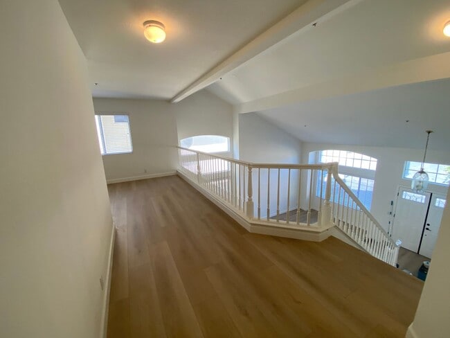 Building Photo - Very Spacious 3 Bedroom, 2.5 Bathroom House For Rent in Buena Park-Lots of Recent Upgrades!