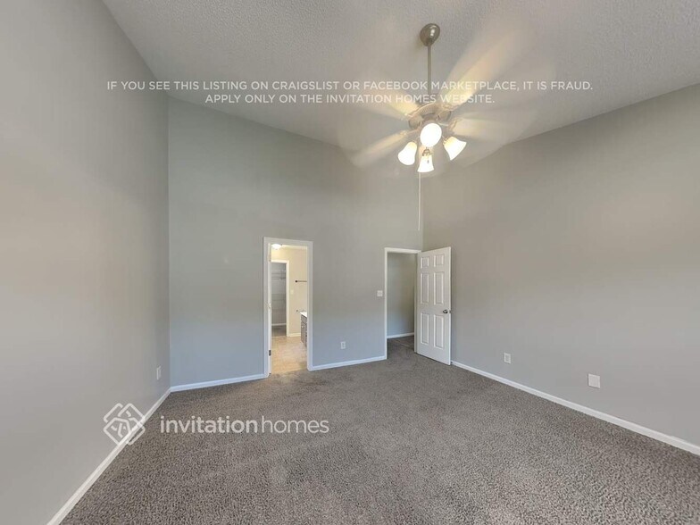 Building Photo - 3142 Blueberry Dr